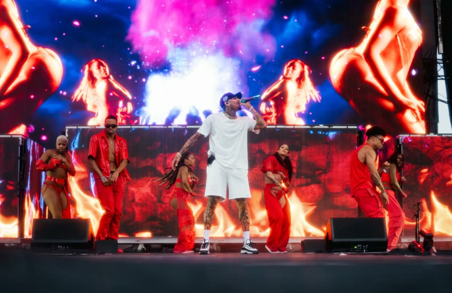 Chris Brown performing at Lovers & Friends, photographed by Luther Redd