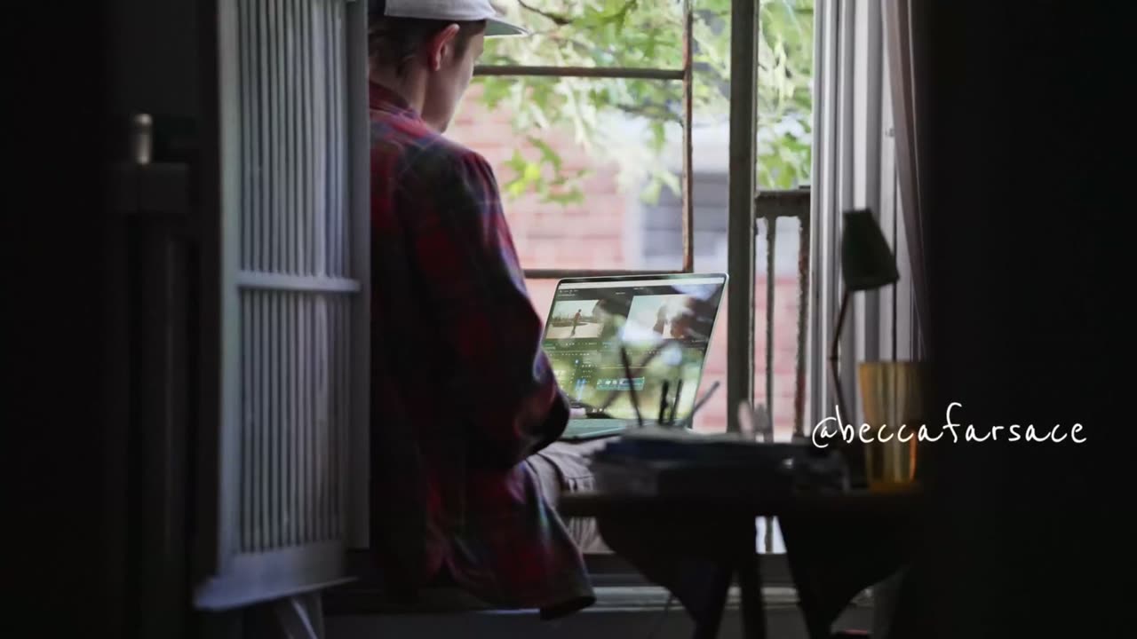 Microsoft: still from Makers Gonna Make